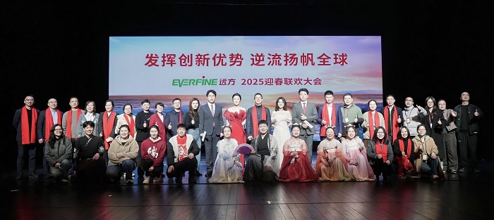 合影.jpg